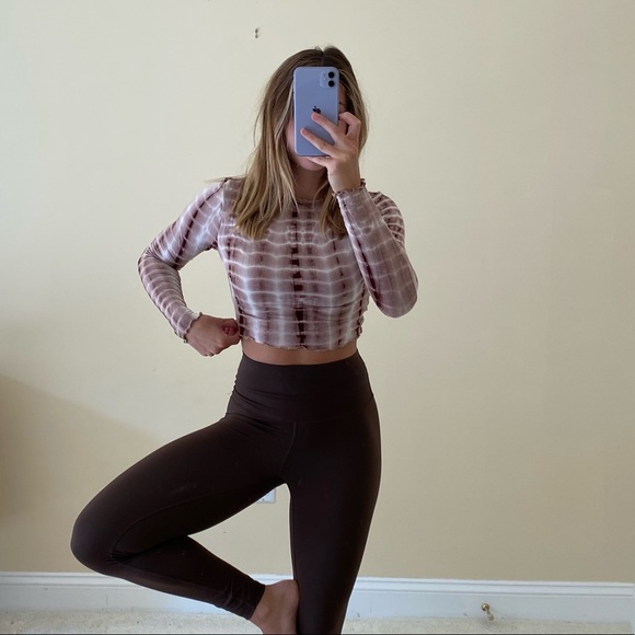 MOVING TO NYC SALE - ALL THINGS NEGOTIABLE - Picture 5 of 8